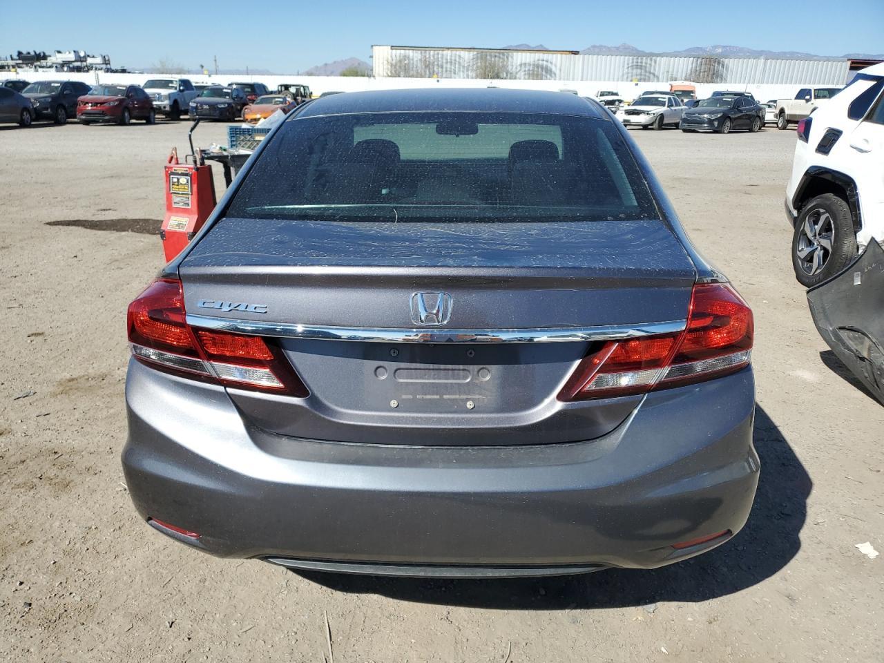 2015 HONDA CIVIC LX - Фото 6