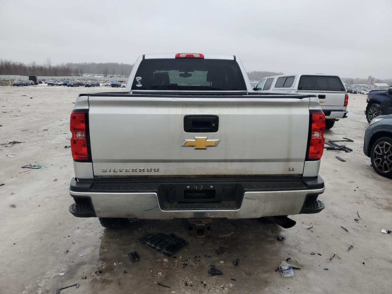 2017 CHEVROLET SILVERADO - Image 6