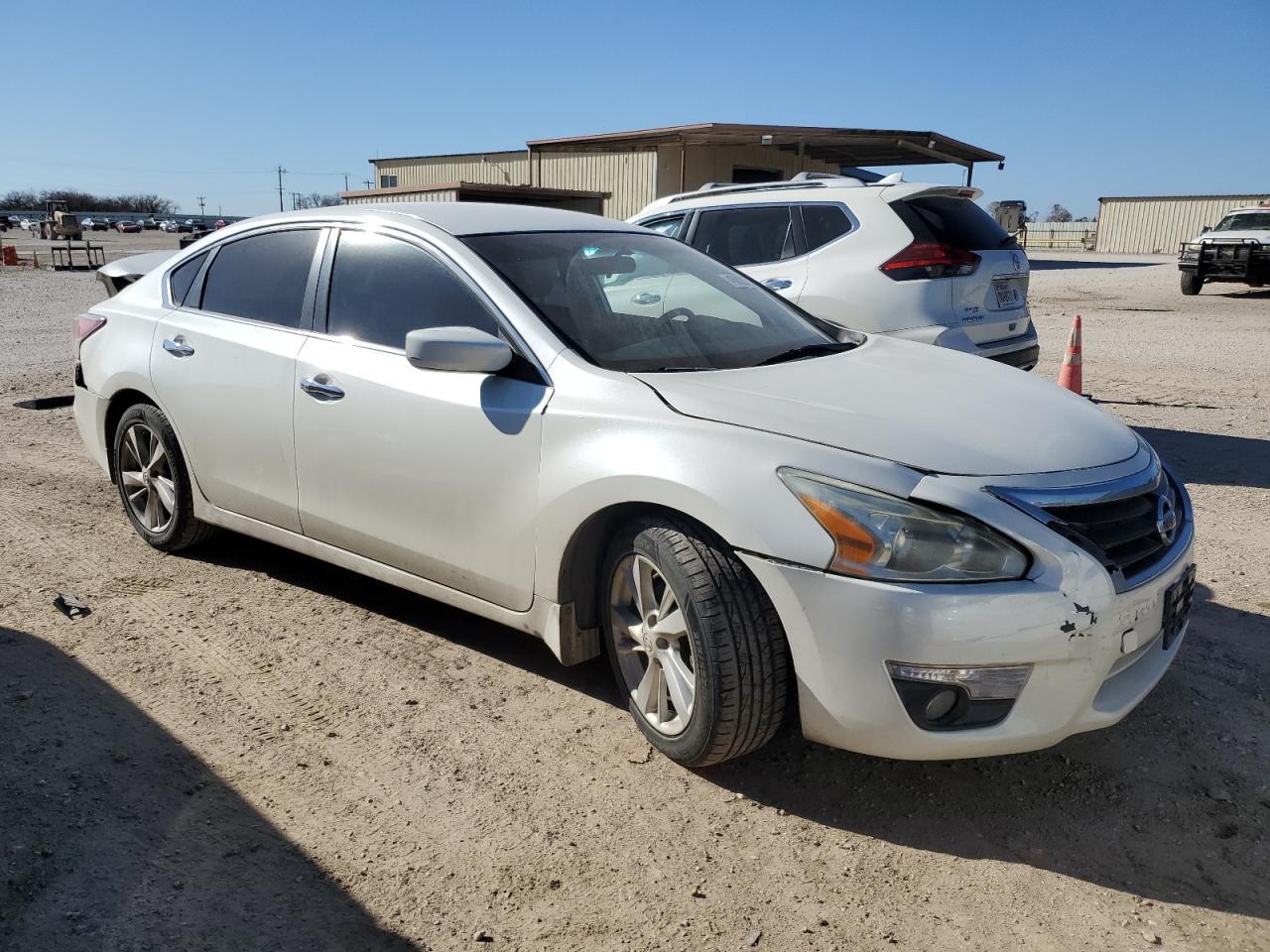 2015 NISSAN ALTIMA 2.5 - Фото 4