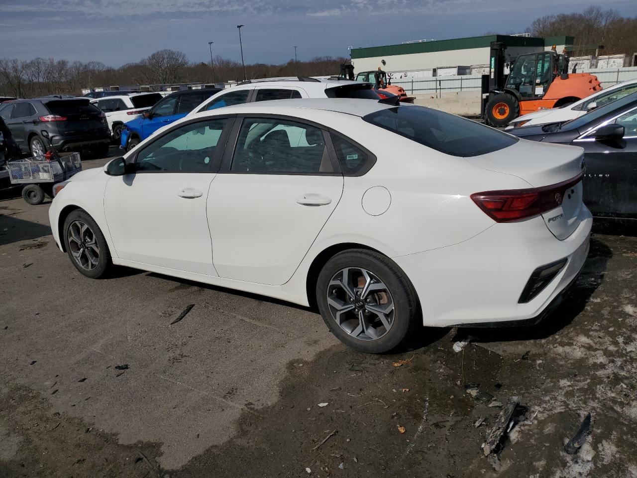 2021 KIA FORTE FE - Фото 2
