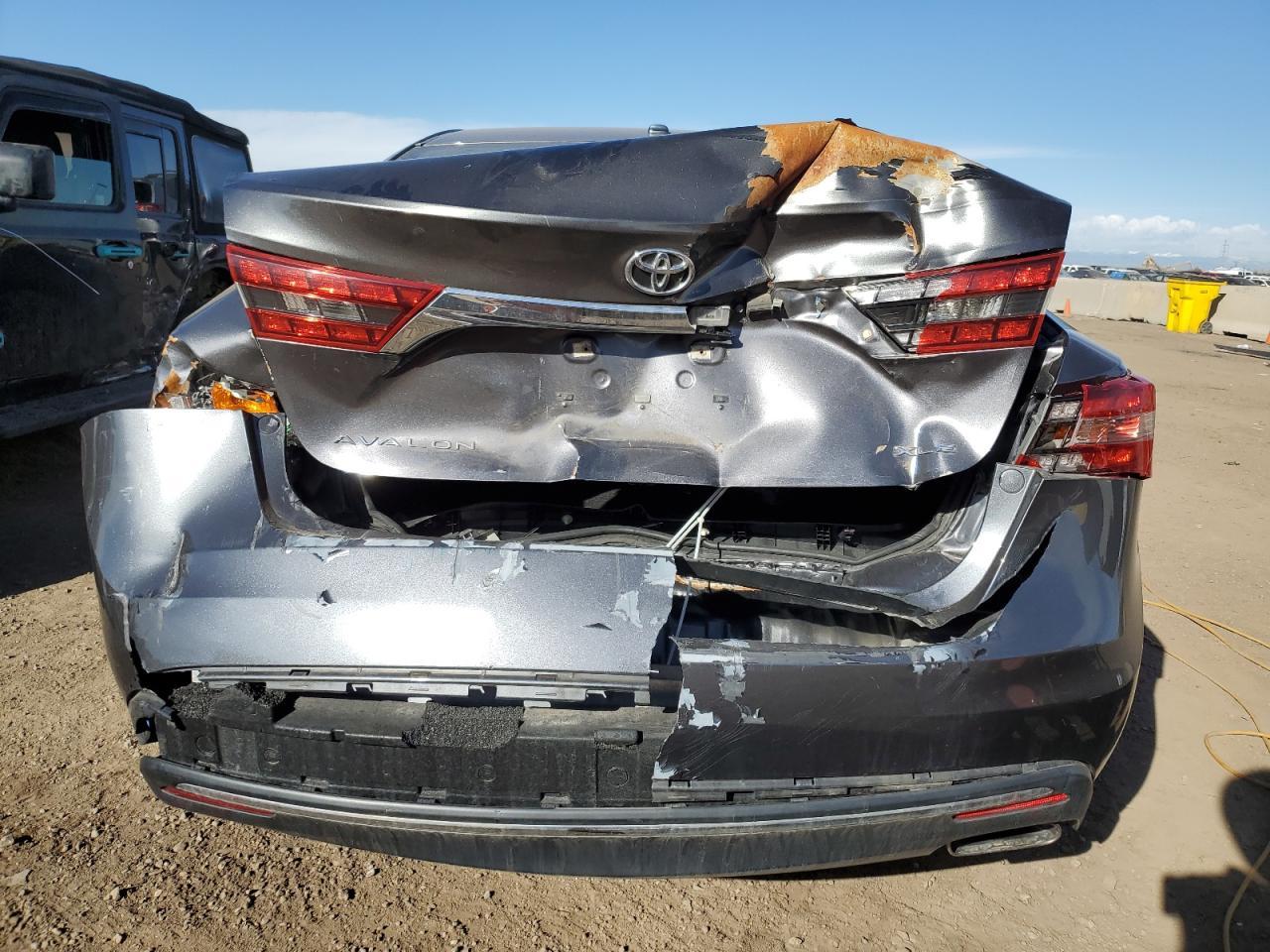 2016 TOYOTA AVALON XLE - Image 6
