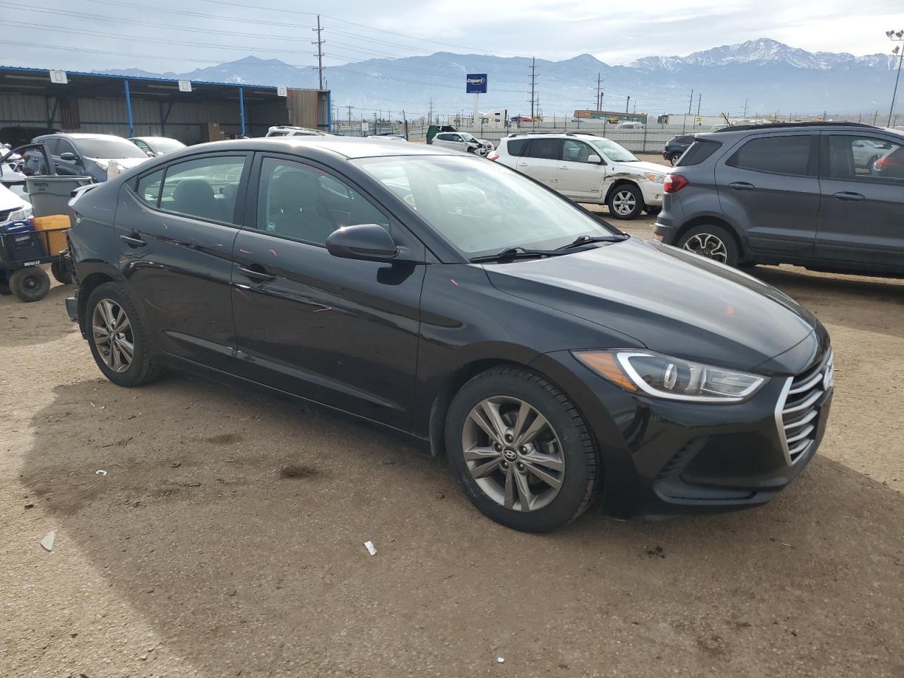 2018 HYUNDAI ELANTRA SE - Image 4