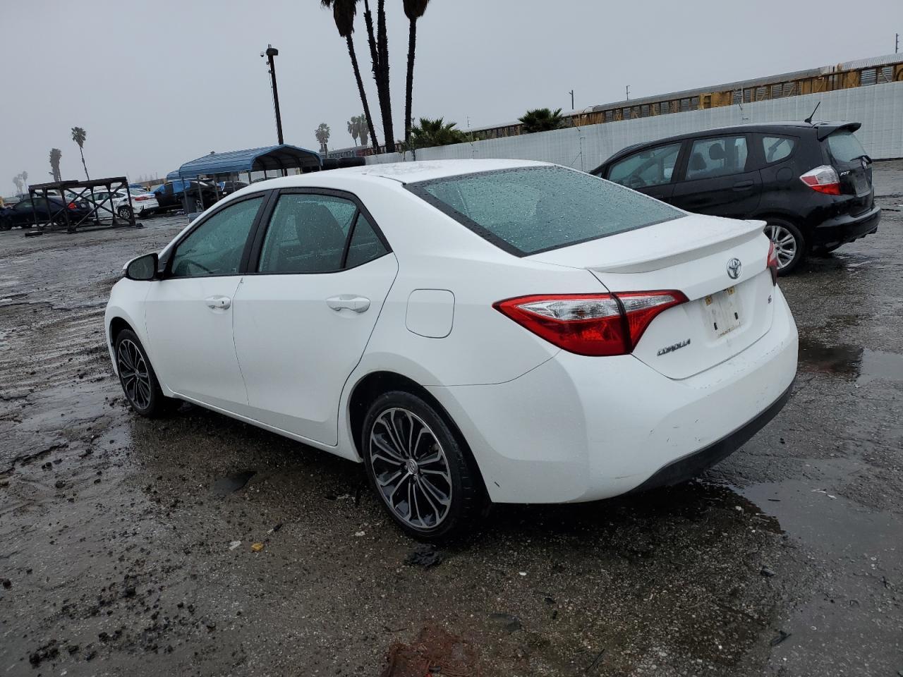 2016 TOYOTA COROLLA L - Фото 2