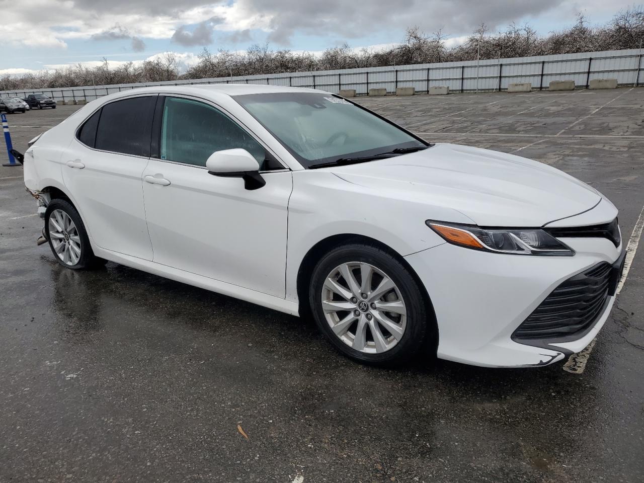 2020 TOYOTA CAMRY LE - Image 4