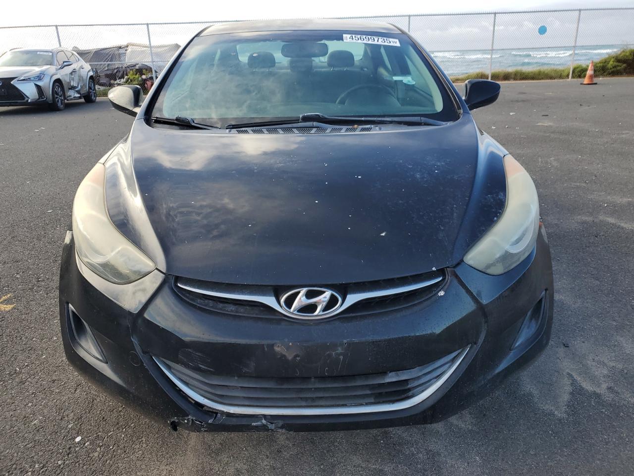 2013 HYUNDAI ELANTRA GL - Image 5