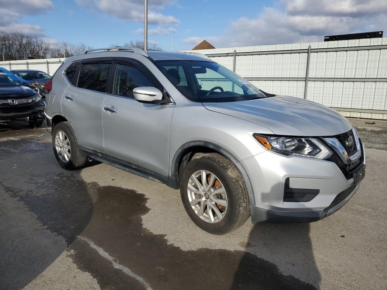 2018 NISSAN ROGUE S - Фото 4