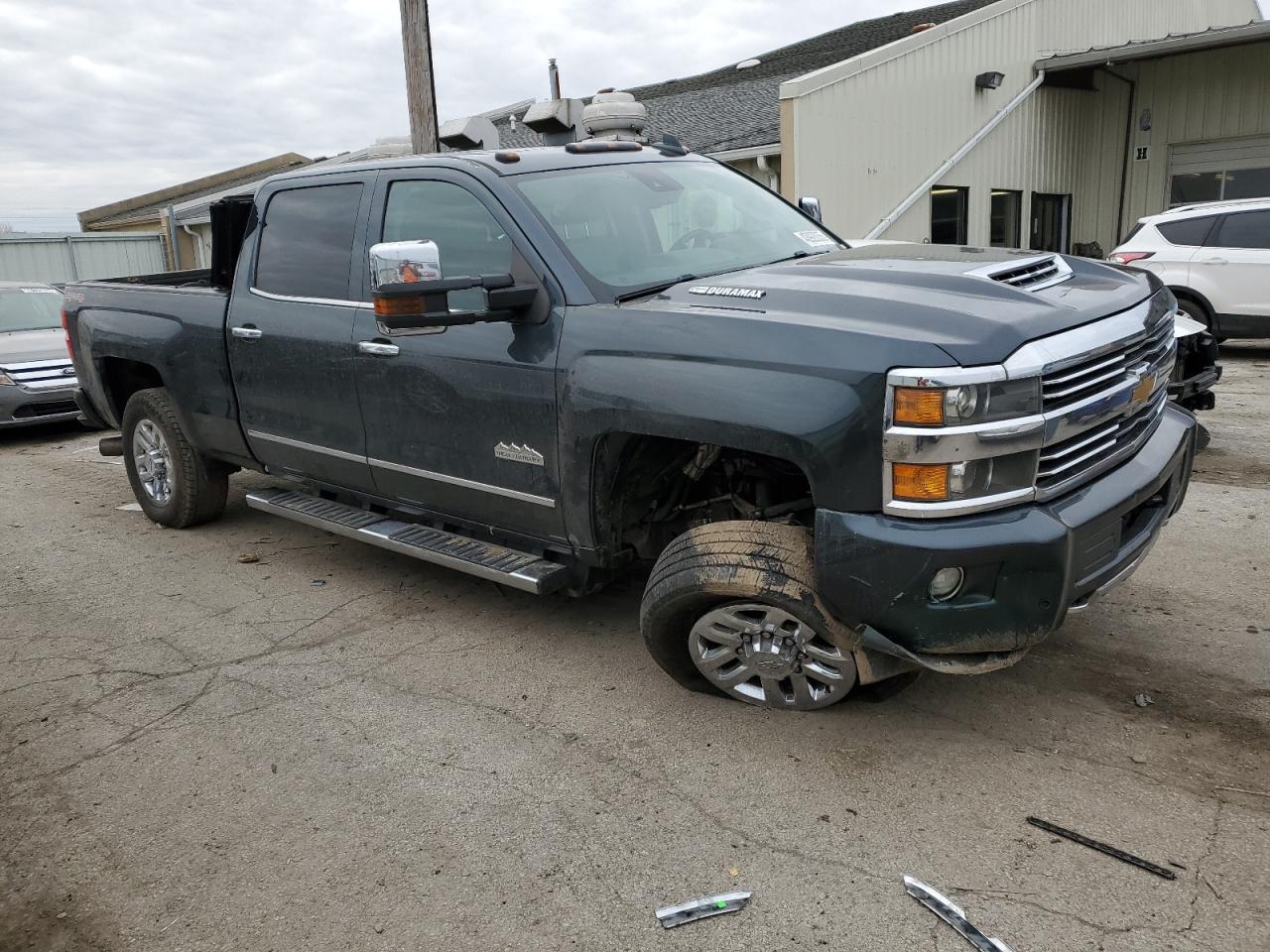 2017 CHEVROLET SILVERADO - Фото 4
