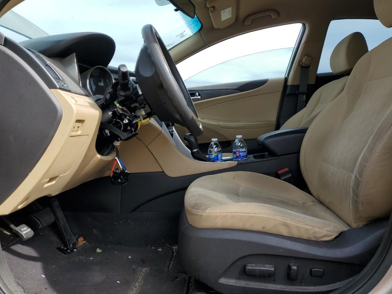 2011 HYUNDAI SONATA GLS - Image 7