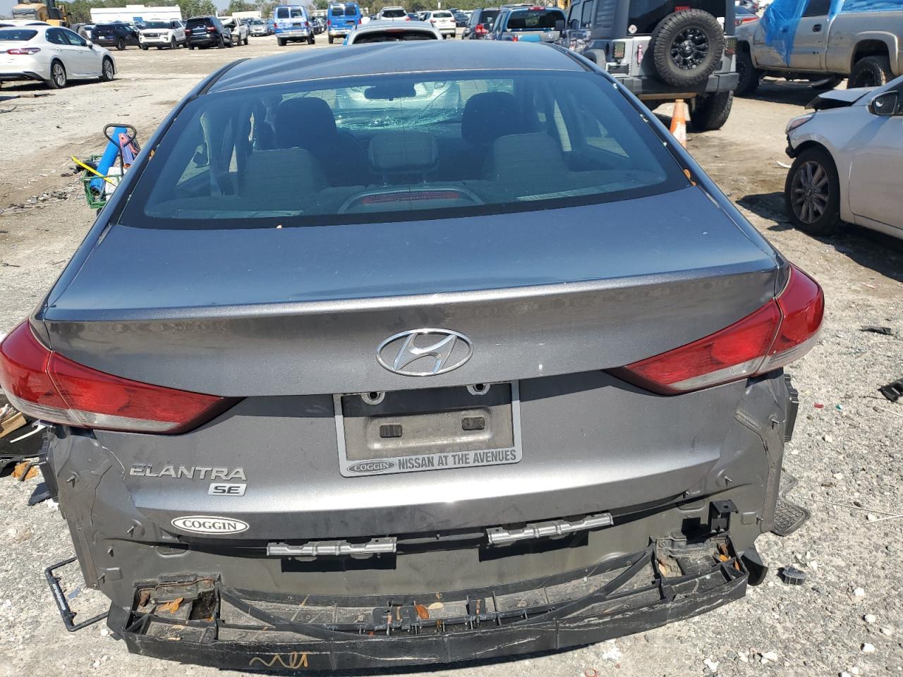 2018 HYUNDAI ELANTRA SE - Фото 6