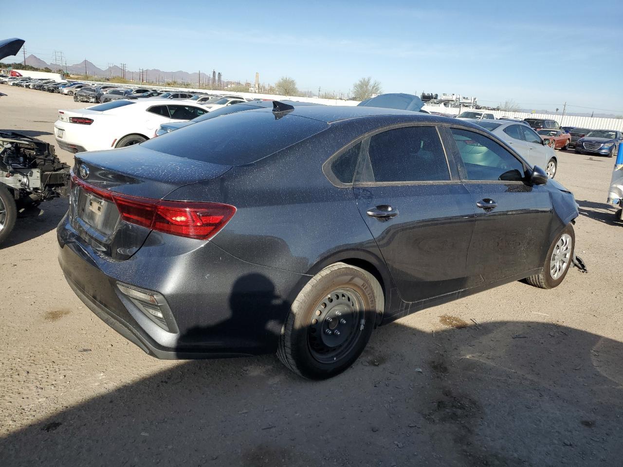 2021 KIA FORTE FE - Image 3
