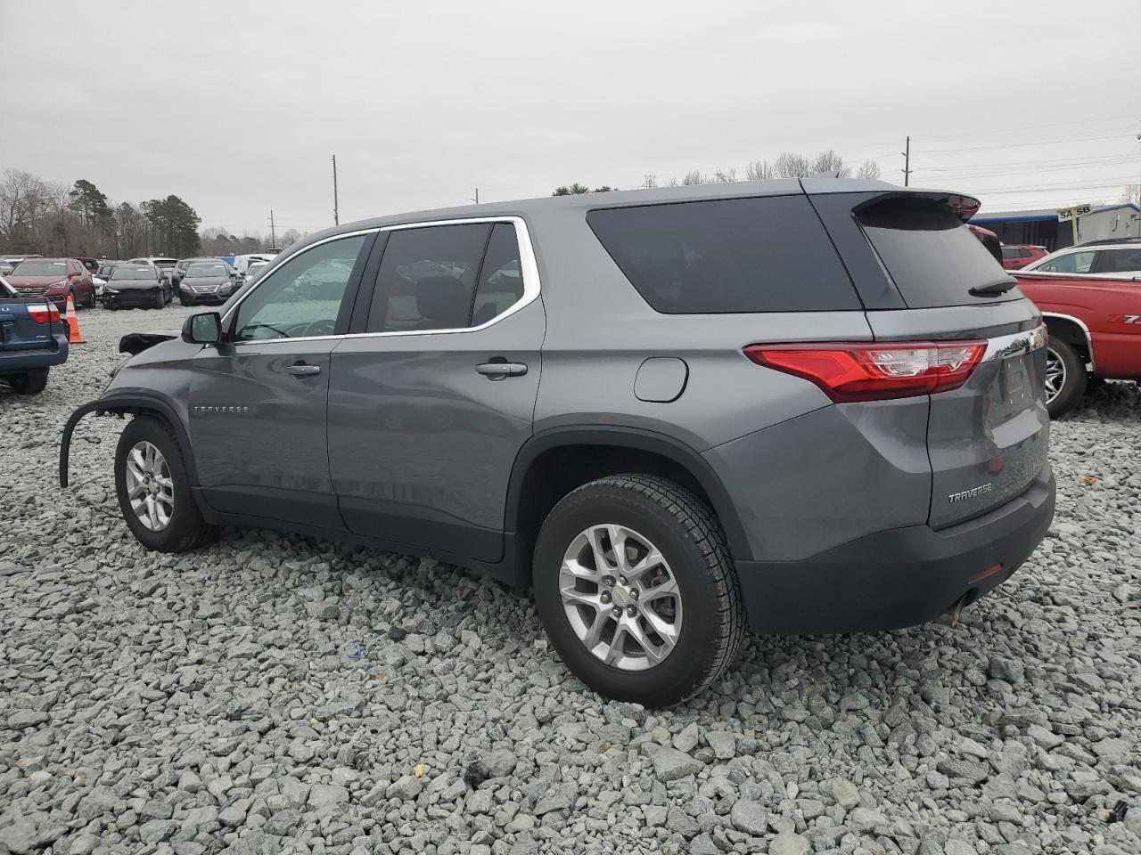 2018 CHEVROLET TRAVERSE L - Фото 2