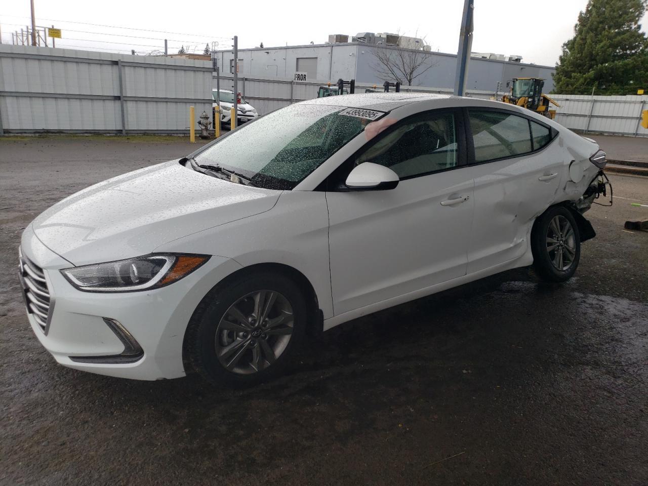 2018 HYUNDAI ELANTRA SE