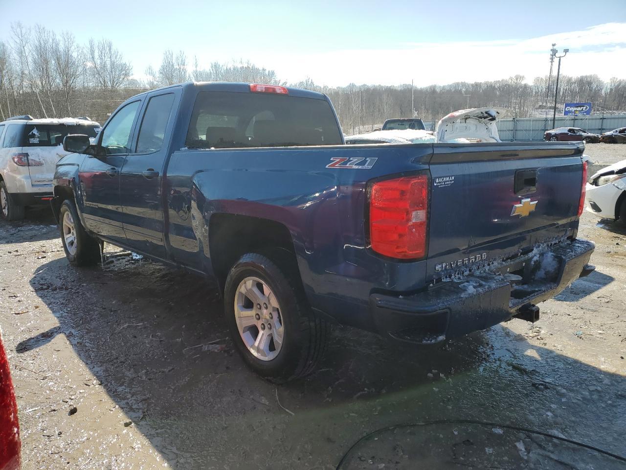 2016 CHEVROLET SILVERADO - Image 2
