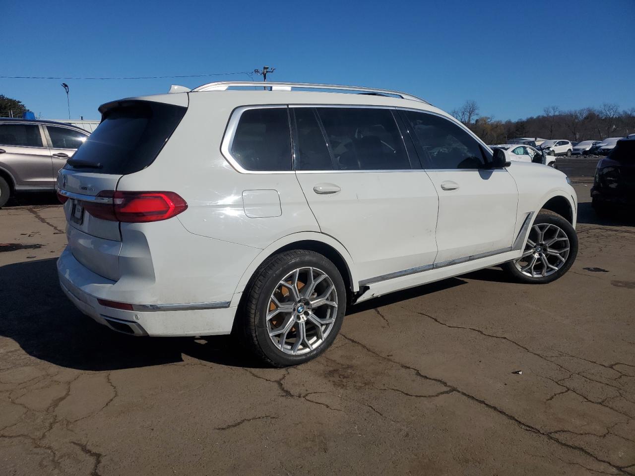 2020 BMW X7 XDRIVE4 - Фото 3
