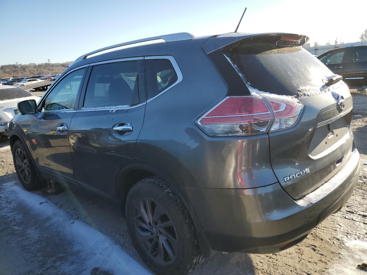 2016 NISSAN ROGUE S - Фото 2
