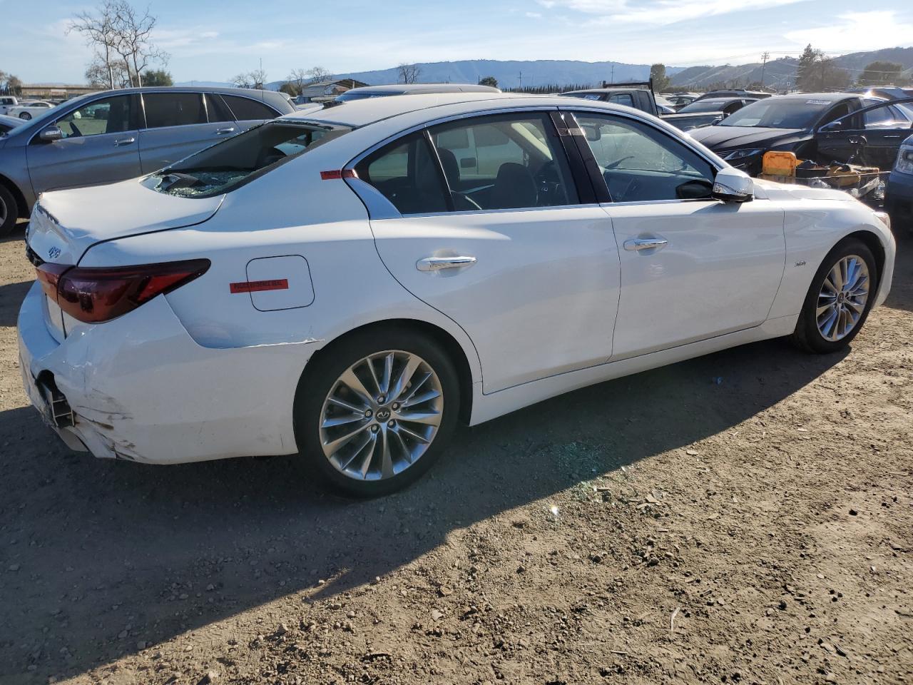 2019 INFINITI Q50 LUXE - Фото 3