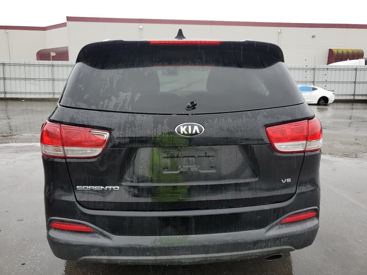 2016 KIA SORENTO LX - Image 6