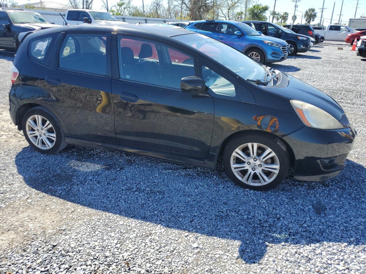 2011 HONDA FIT SPORT - Фото 4