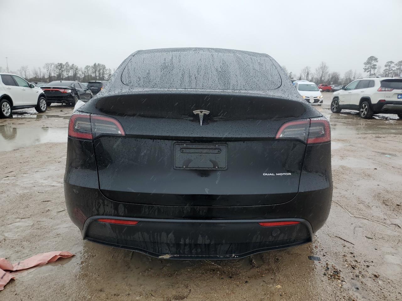 2023 TESLA MODEL Y - Фото 6
