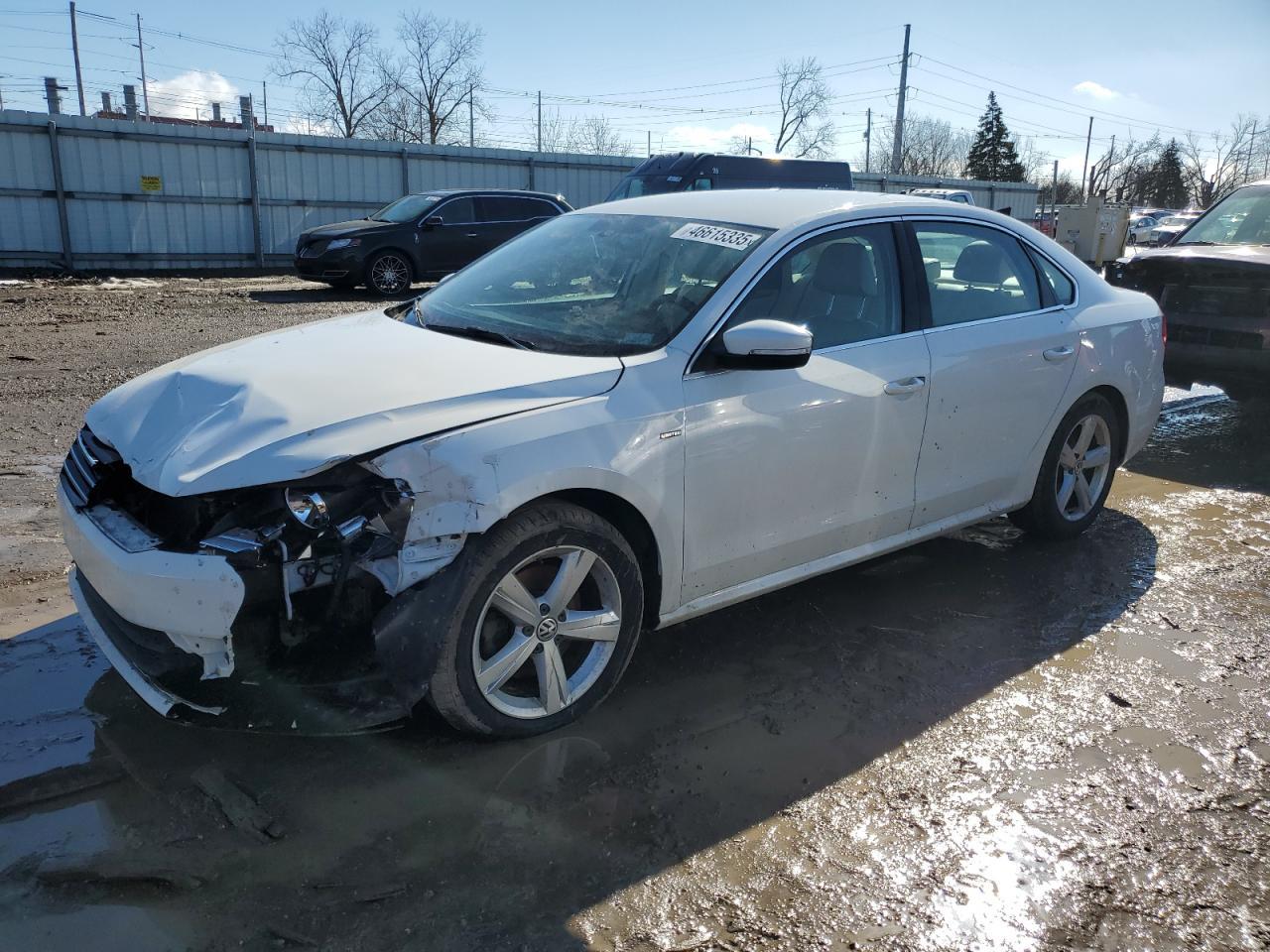 2015 VOLKSWAGEN PASSAT S car image