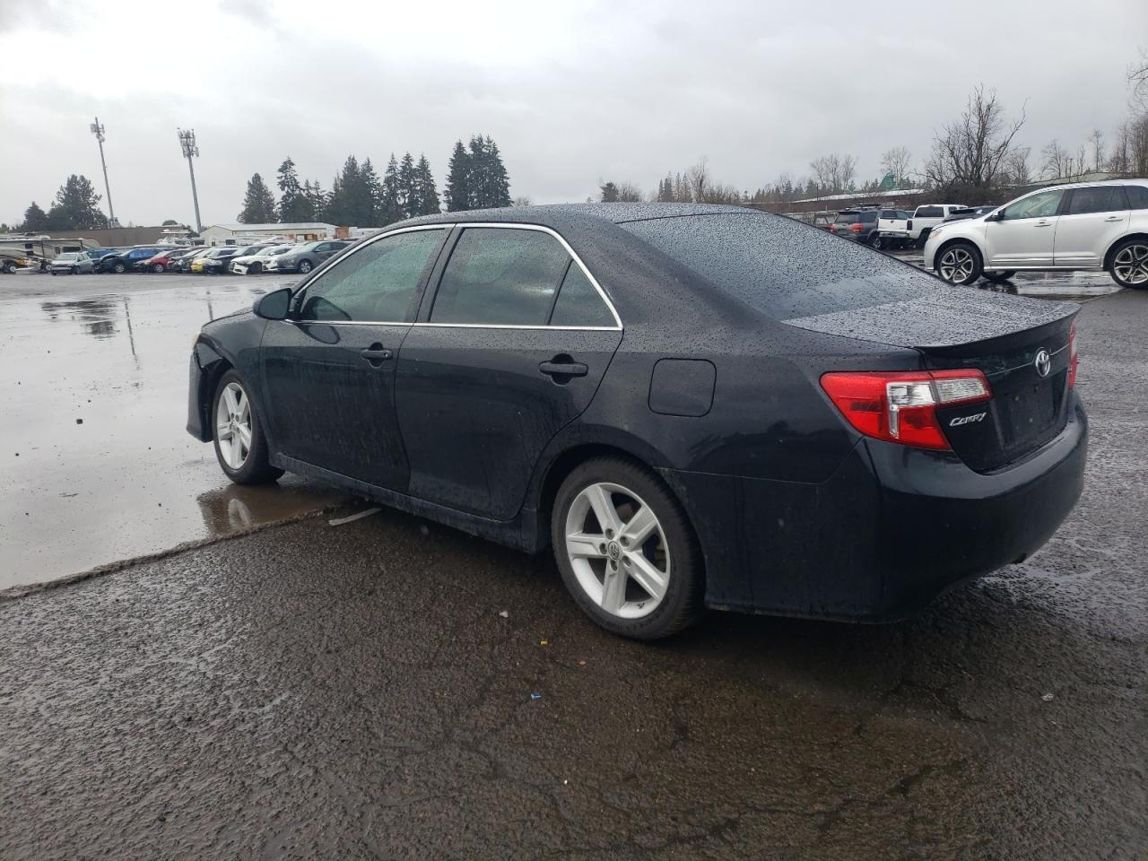 2014 TOYOTA CAMRY L - Фото 2