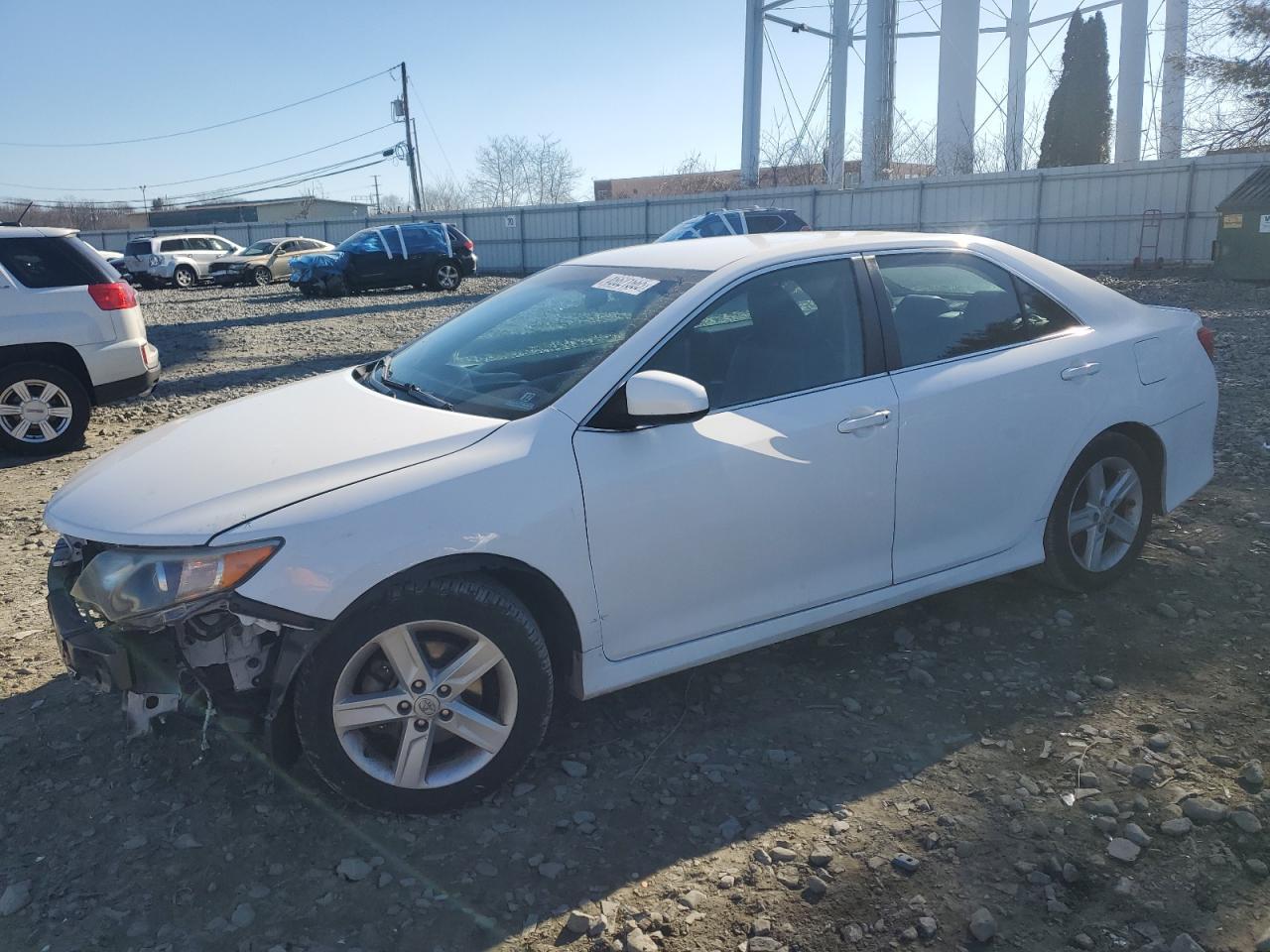 2014 TOYOTA CAMRY L