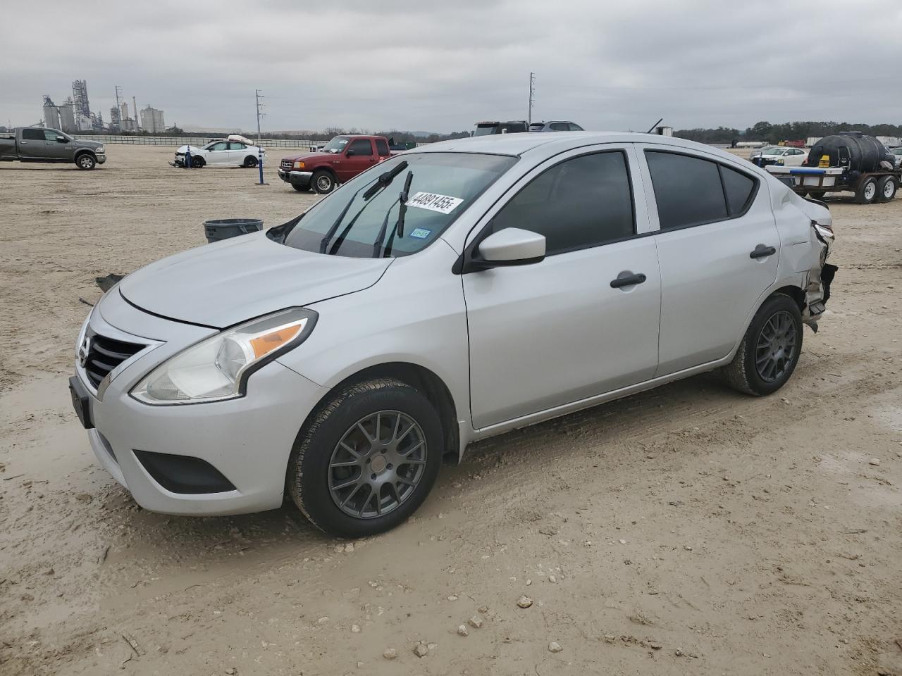 2016 NISSAN VERSA S