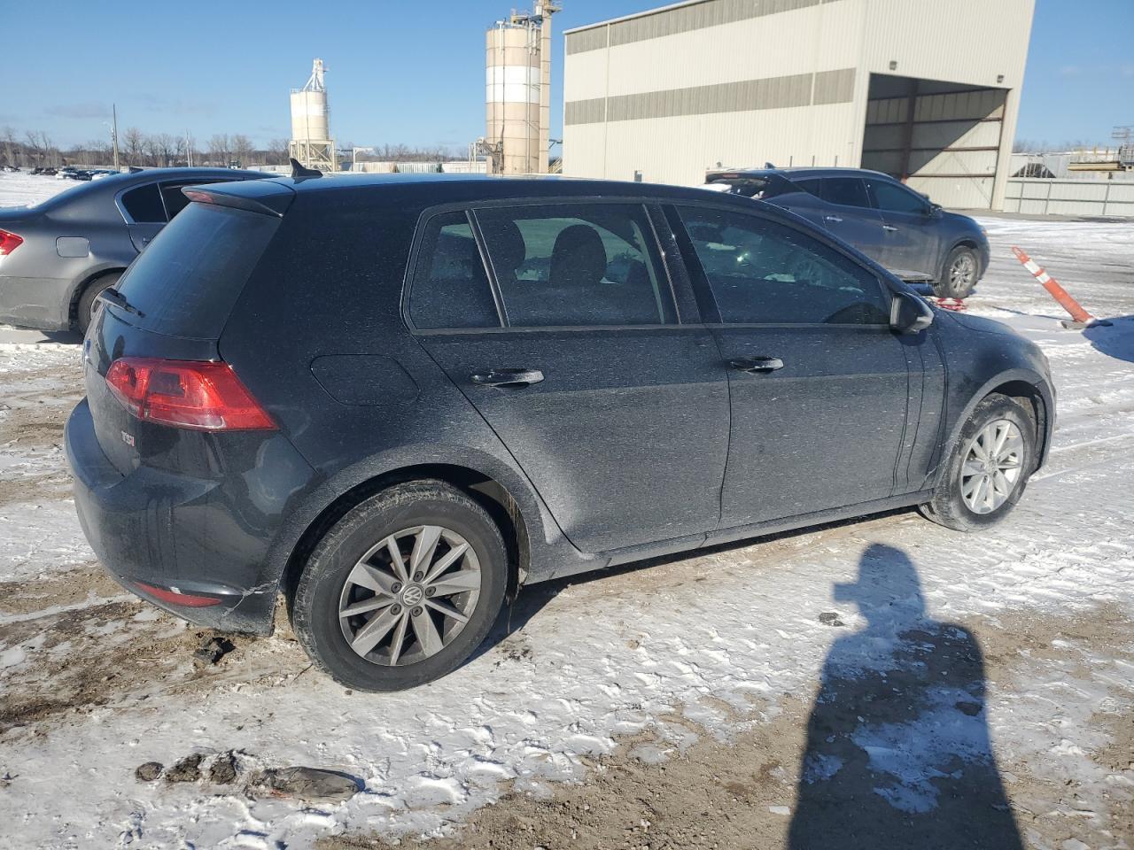 2016 VOLKSWAGEN GOLF S - Фото 3