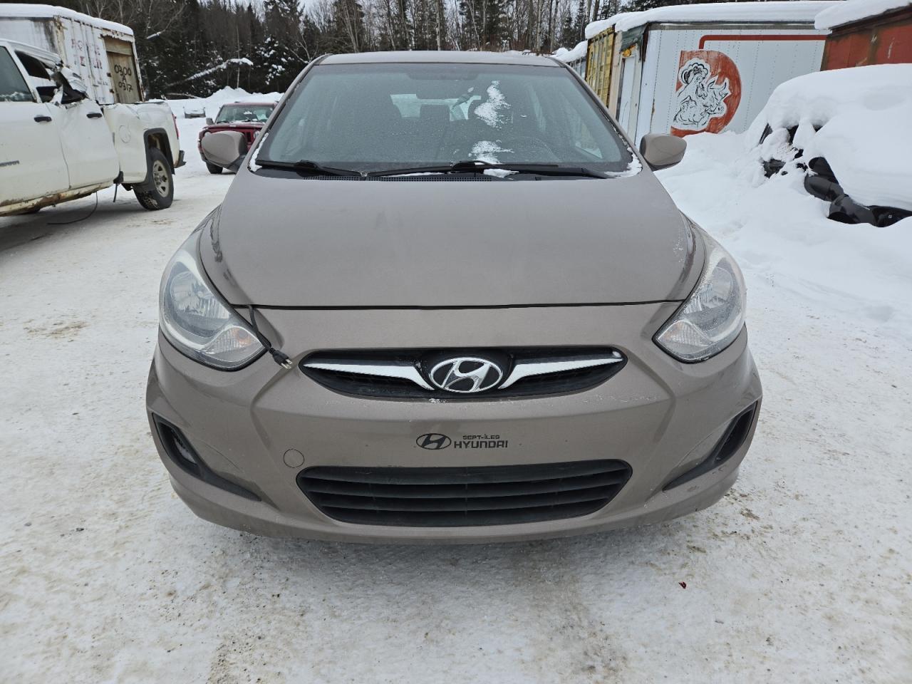 2012 HYUNDAI ACCENT GLS - Фото 5