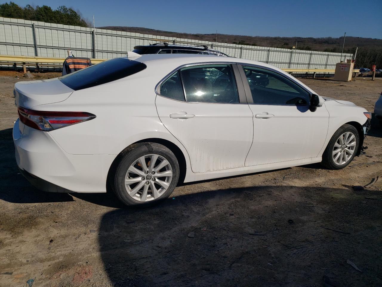2019 TOYOTA CAMRY L - Image 3