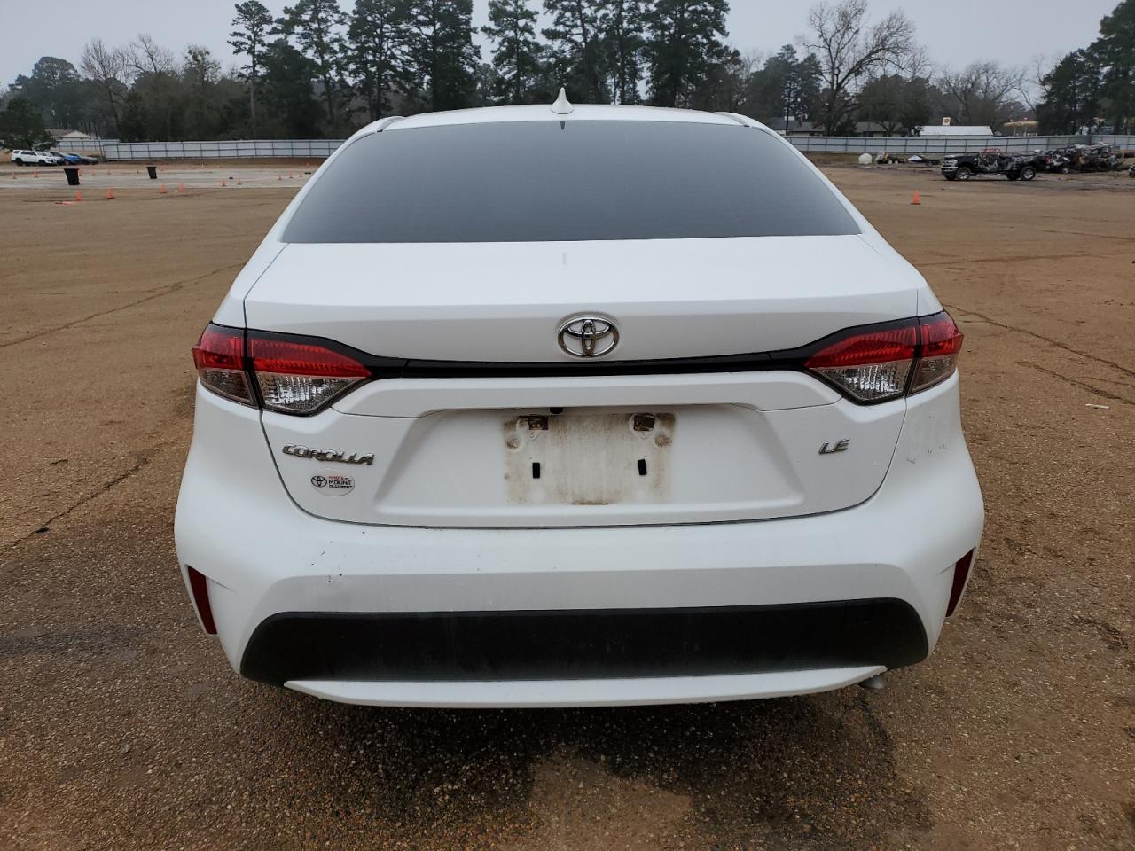 2021 TOYOTA COROLLA LE - Фото 6