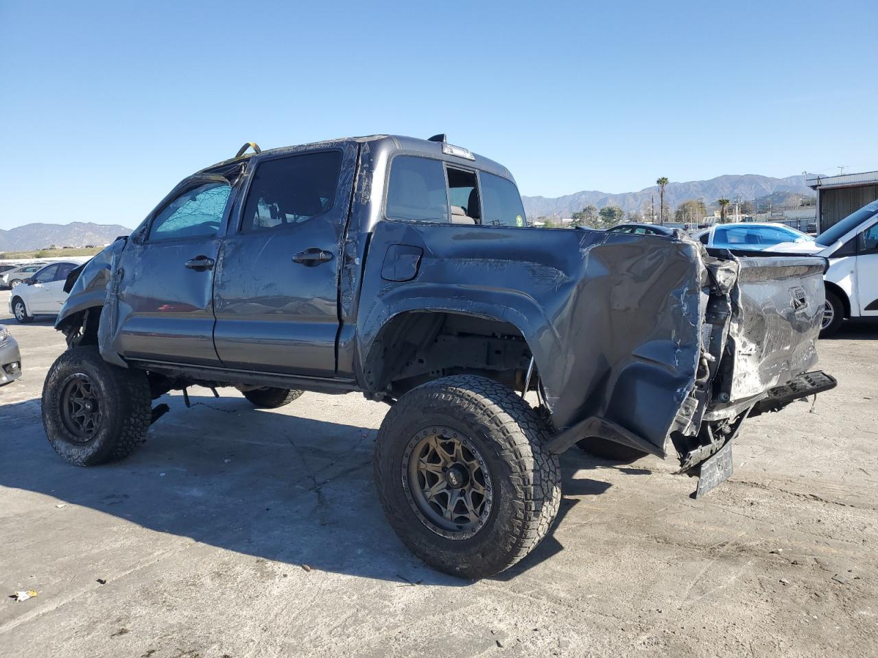 2020 TOYOTA TACOMA DOU - Image 2