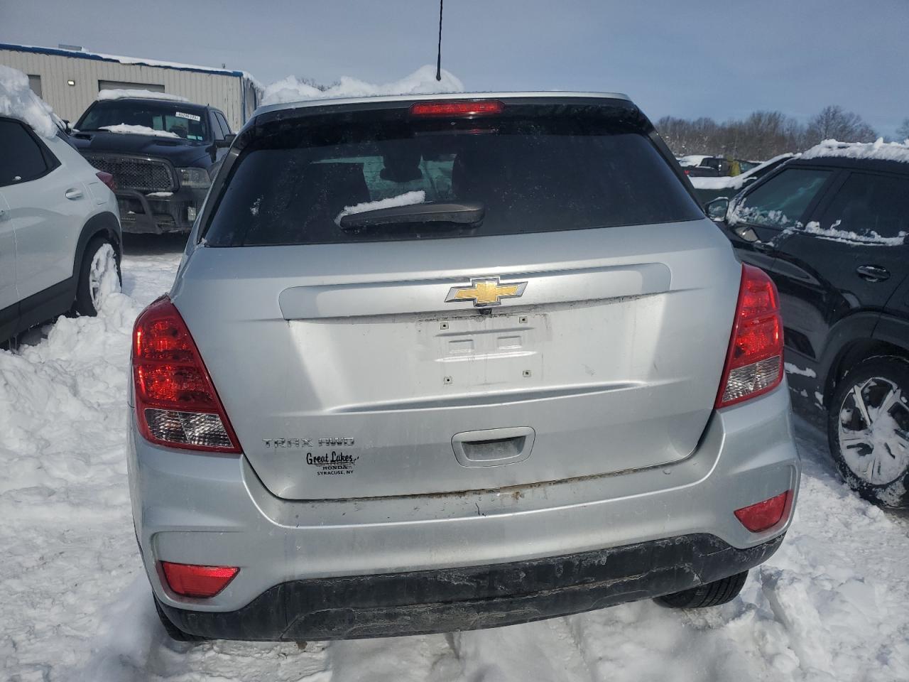 2021 CHEVROLET TRAX LS - Фото 6