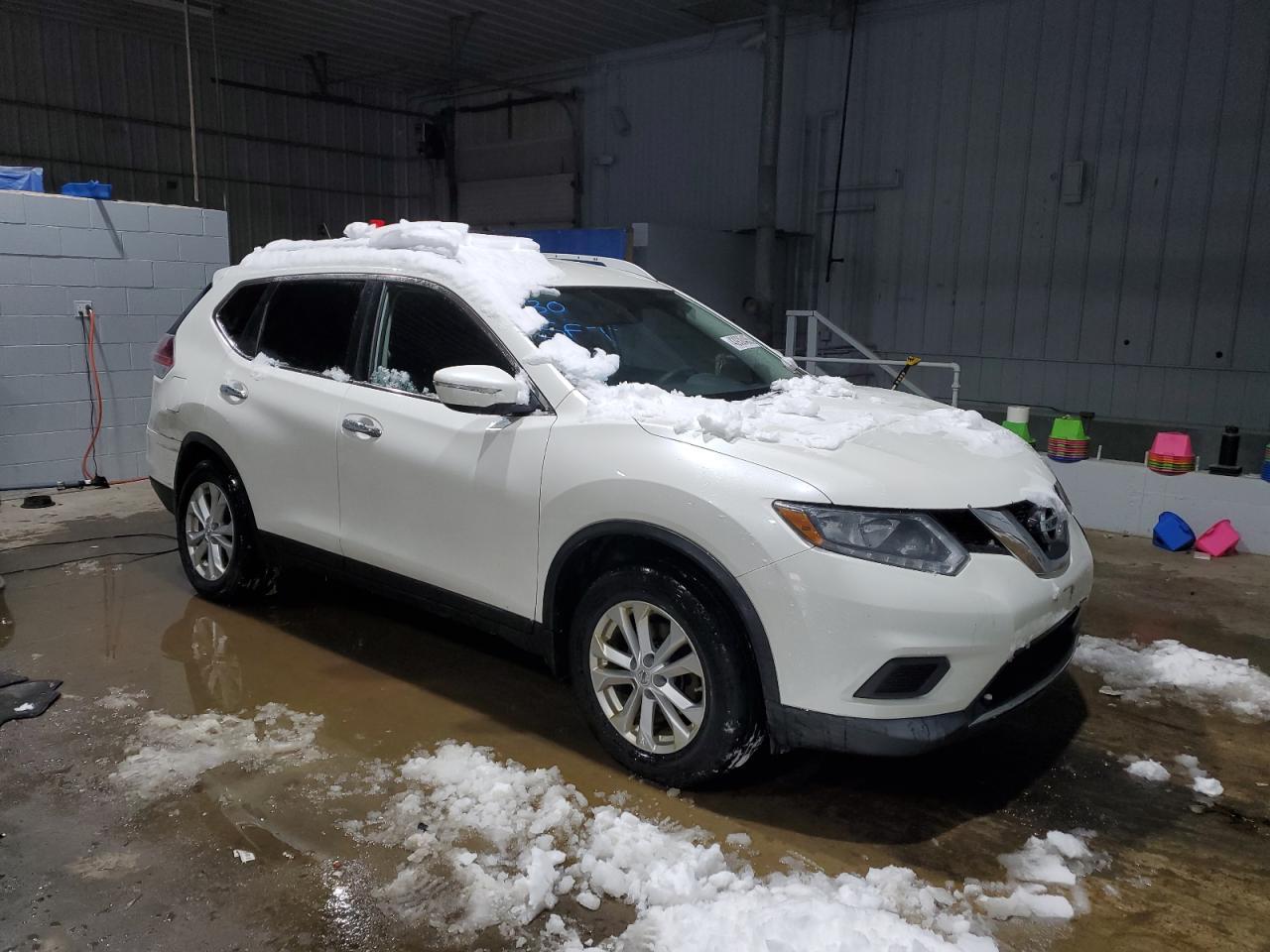2015 NISSAN ROGUE S - Фото 4