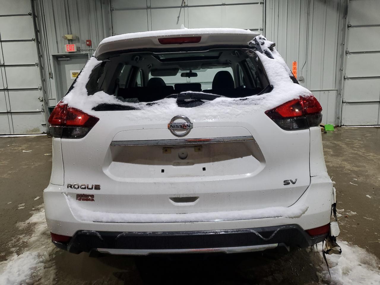 2017 NISSAN ROGUE S - Фото 6