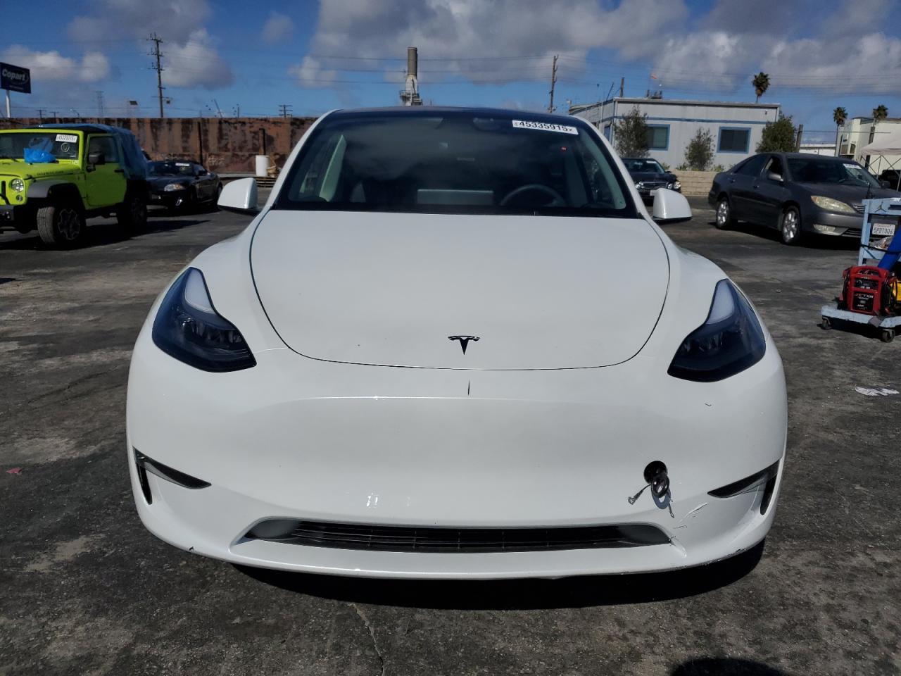 2025 TESLA MODEL Y - Image 5