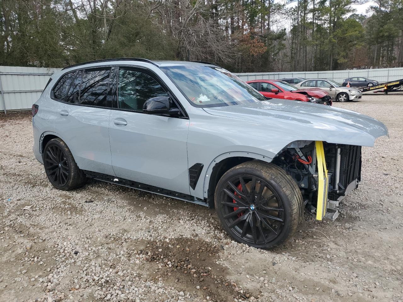 2024 BMW X5 M60I - Фото 4