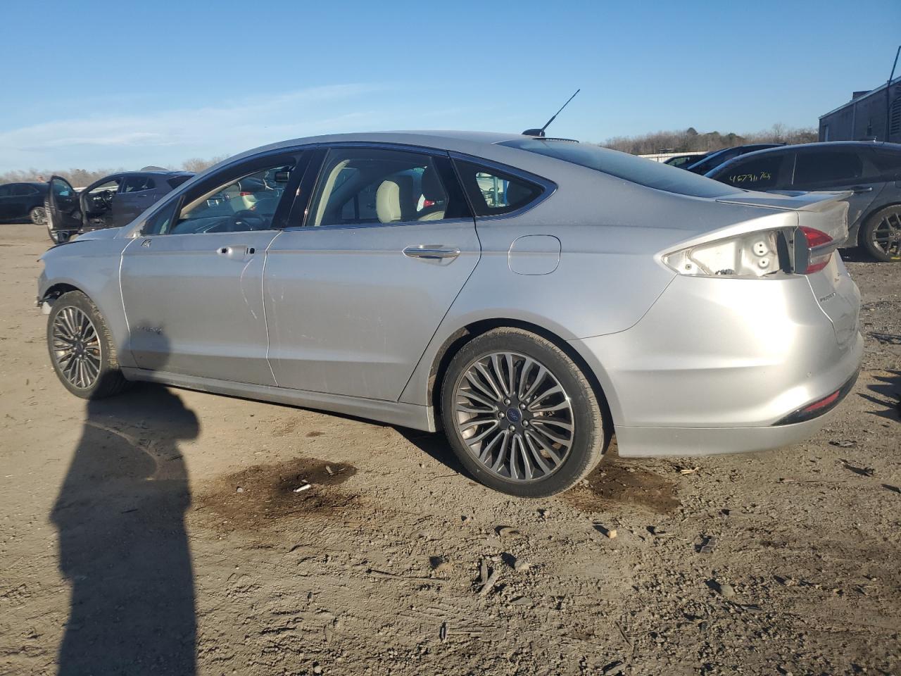 2017 FORD FUSION TIT - Фото 2