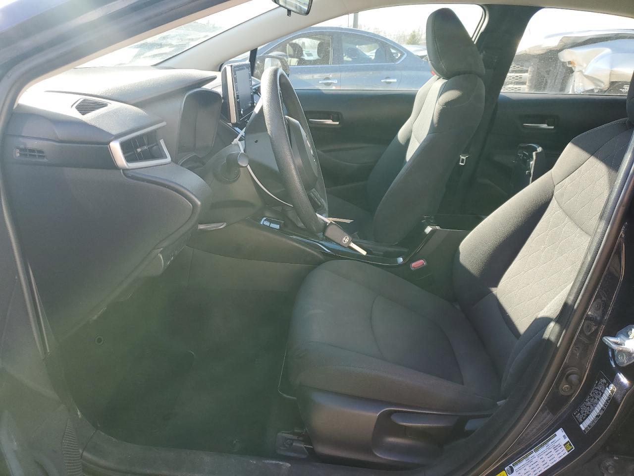 2020 TOYOTA COROLLA LE - Фото 7