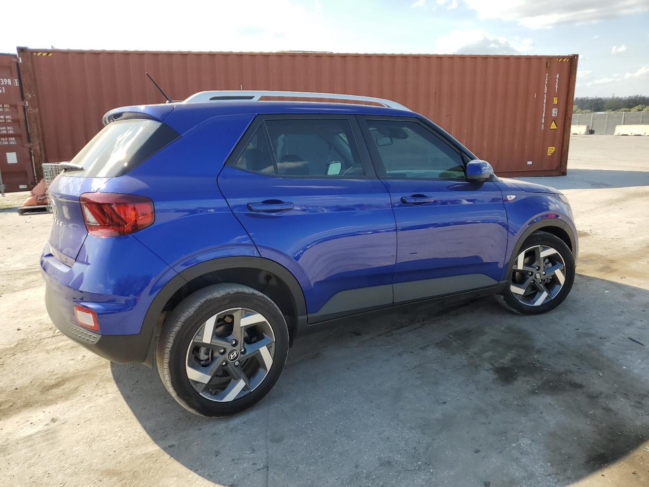 2024 HYUNDAI VENUE SEL - Фото 3