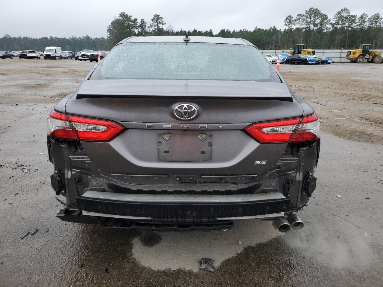 2019 TOYOTA CAMRY L - Image 6