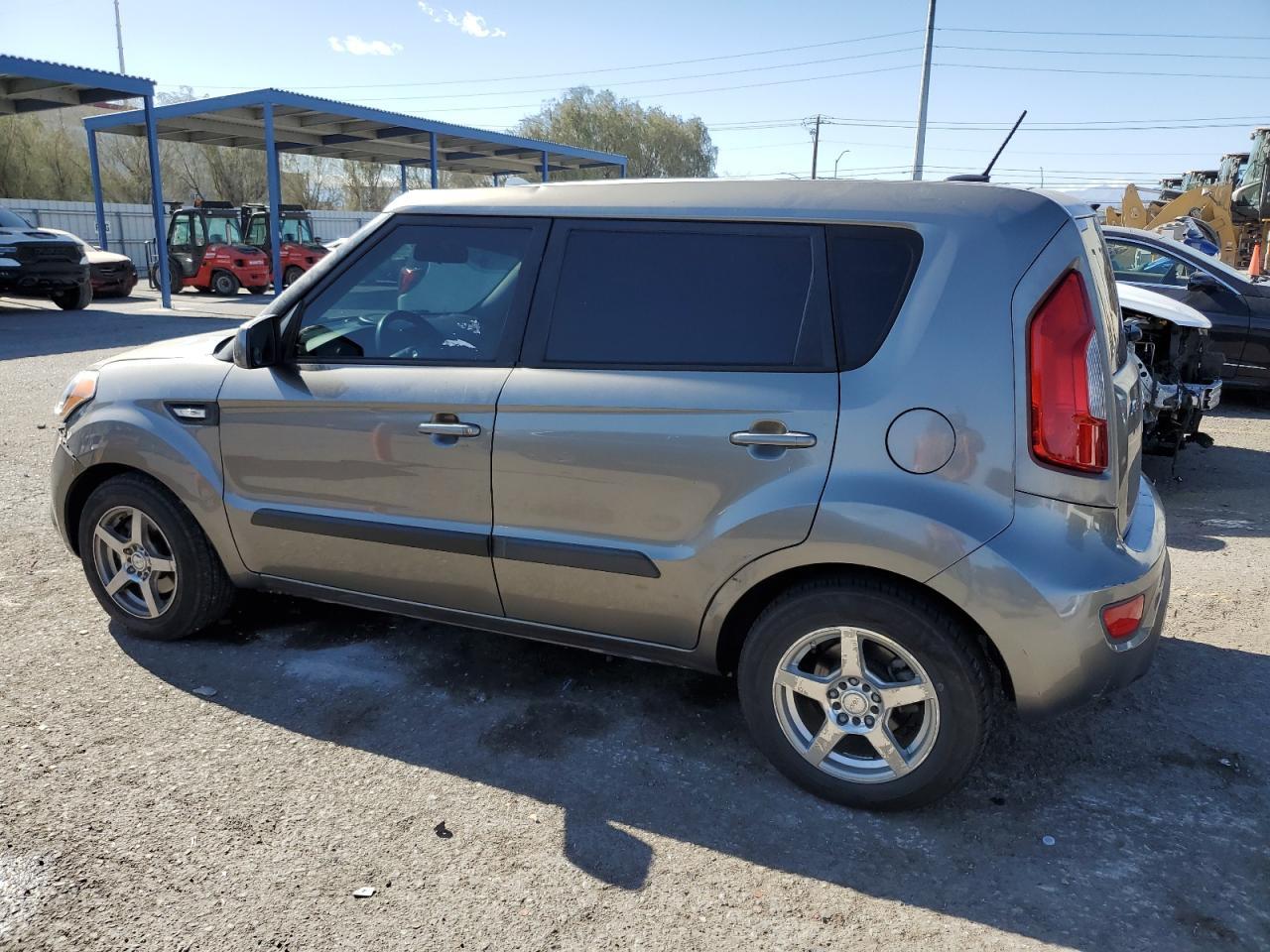 2013 KIA SOUL - Image 2
