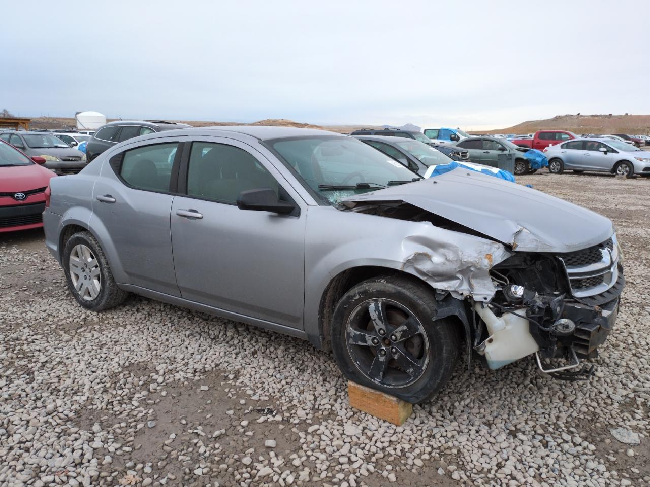 2014 DODGE AVENGER SE - Image 4