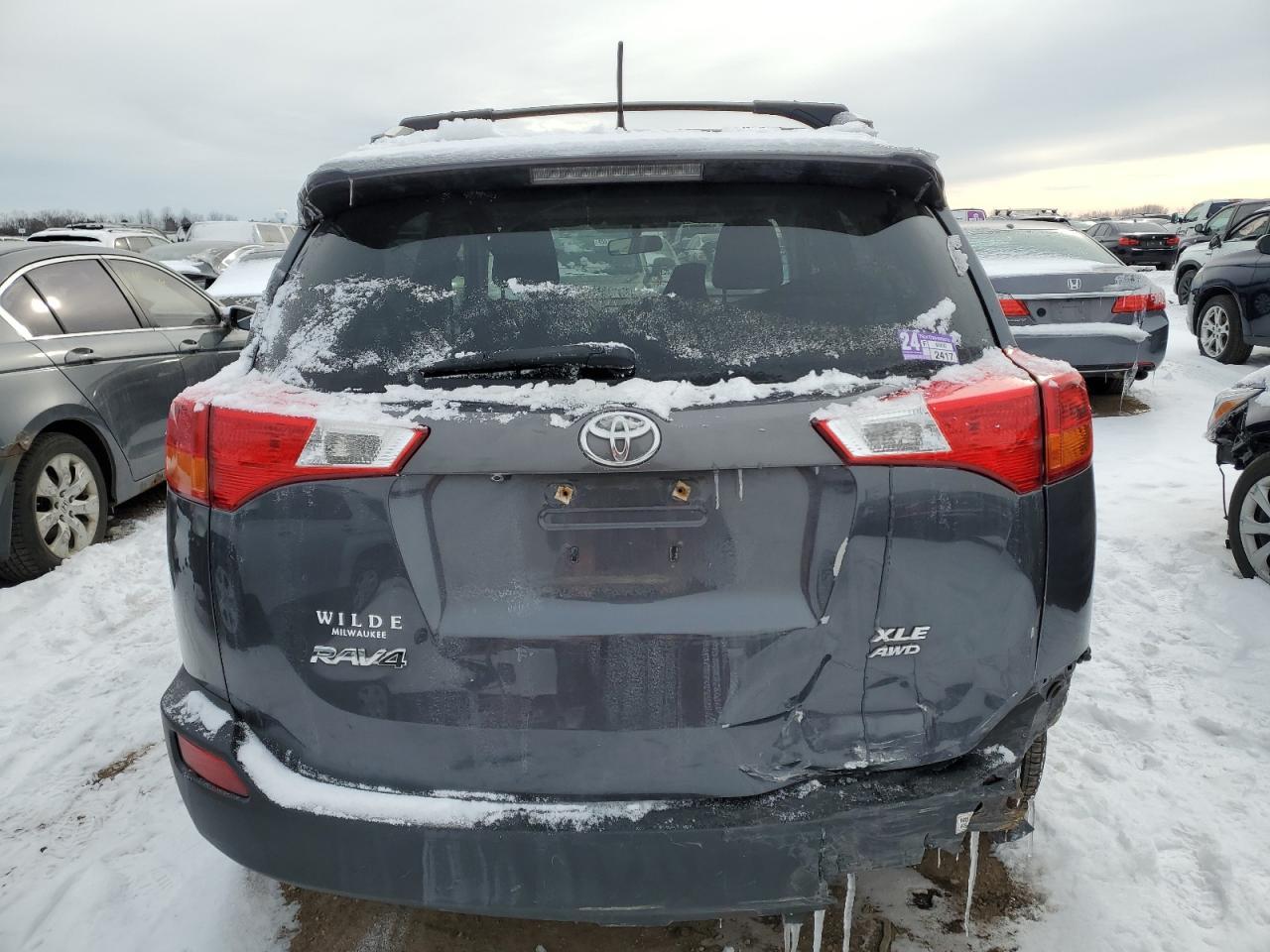 2015 TOYOTA RAV4 XLE - Image 6