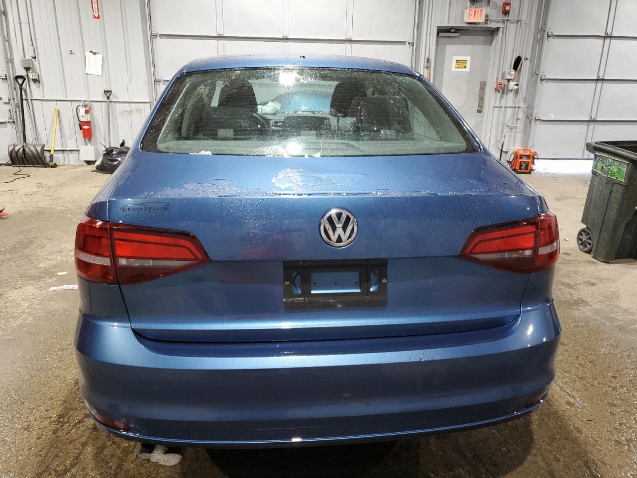2017 VOLKSWAGEN JETTA S - Image 6