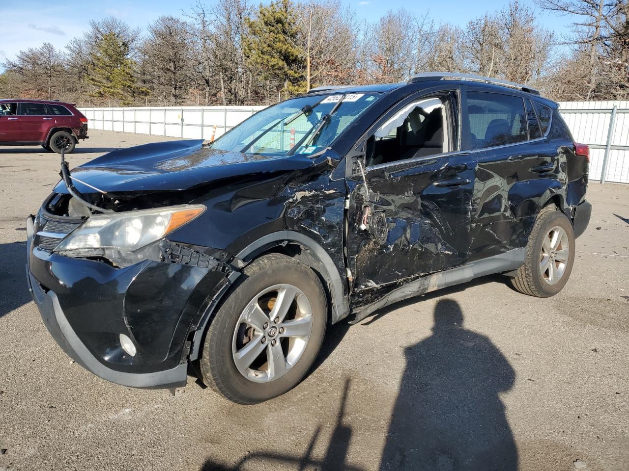 2015 TOYOTA RAV4 XLE