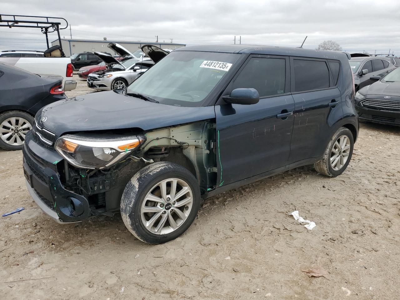 2019 KIA SOUL +
