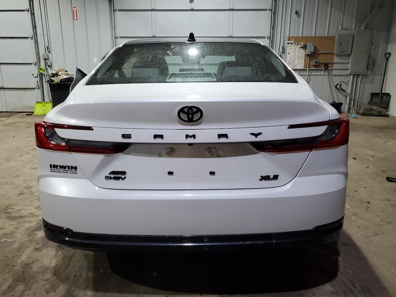 2025 TOYOTA CAMRY XSE - Фото 6