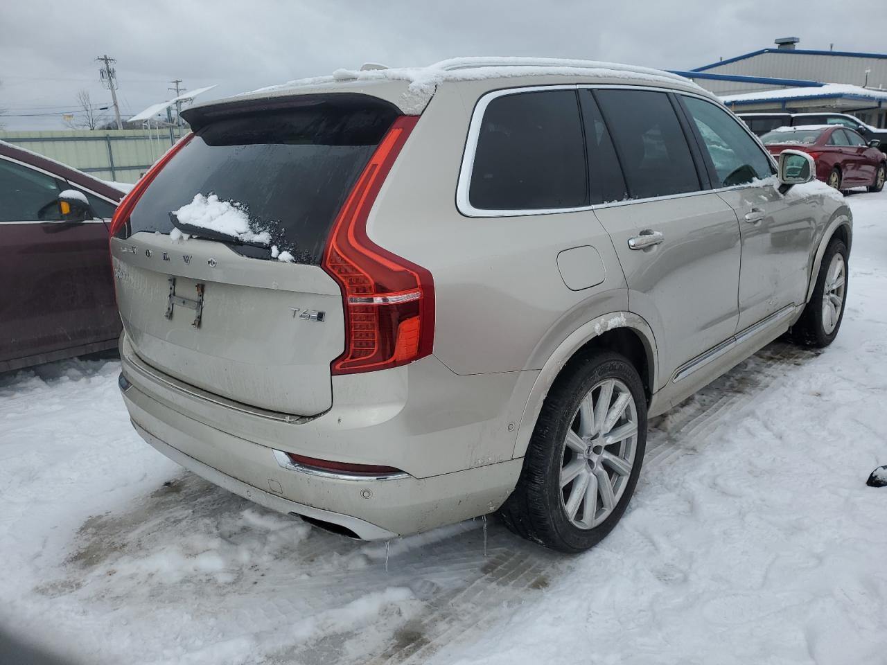 2016 VOLVO XC90 T6 - Image 3