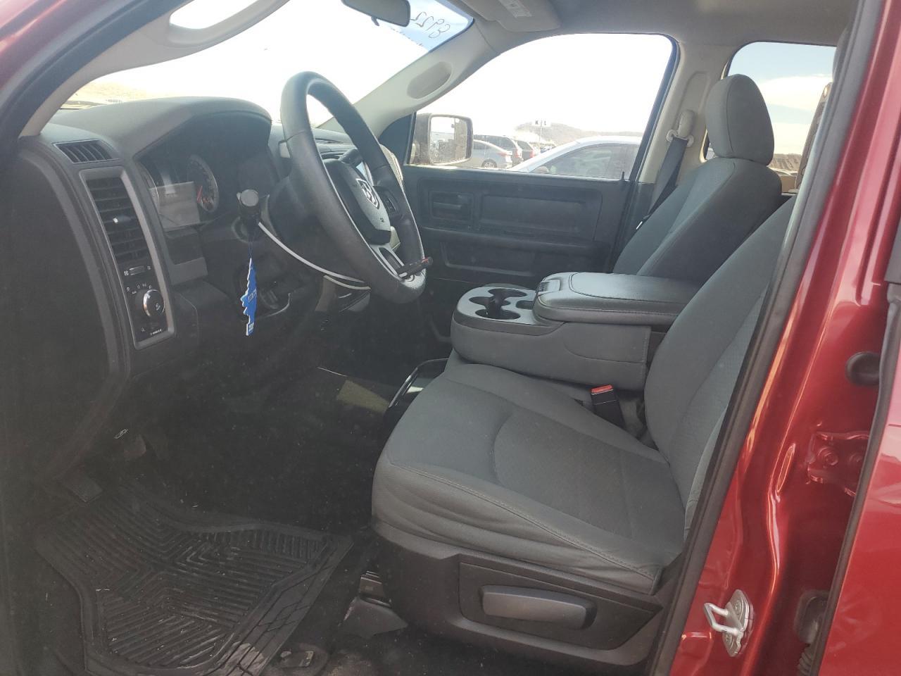 2014 RAM 1500 ST - Image 7